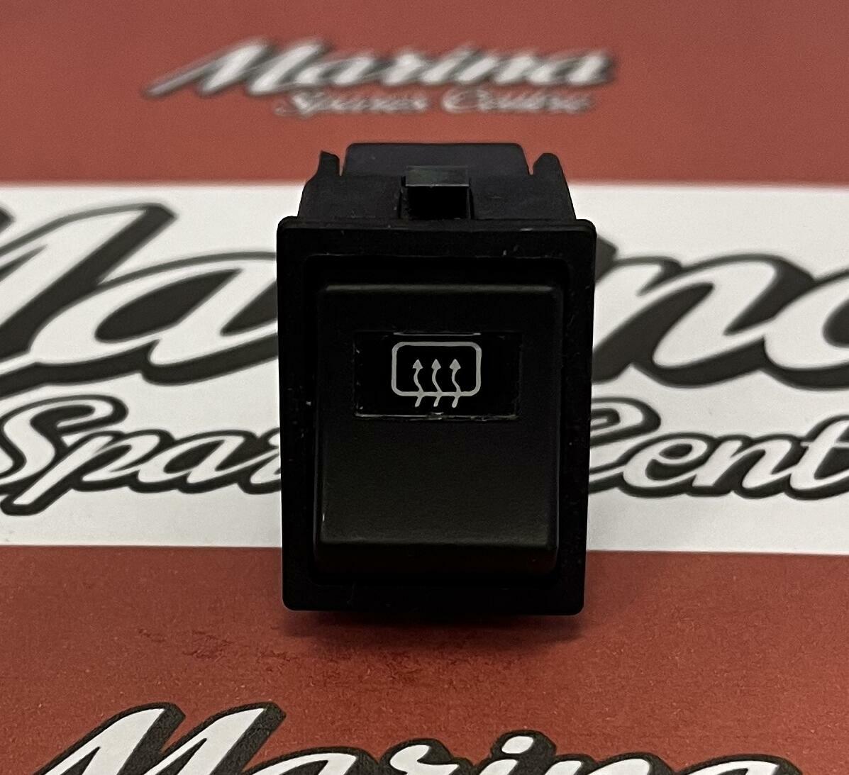 ADU4783